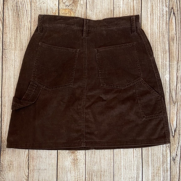 Brown corduroy skirt size 1/2 - Picture 2 of 4